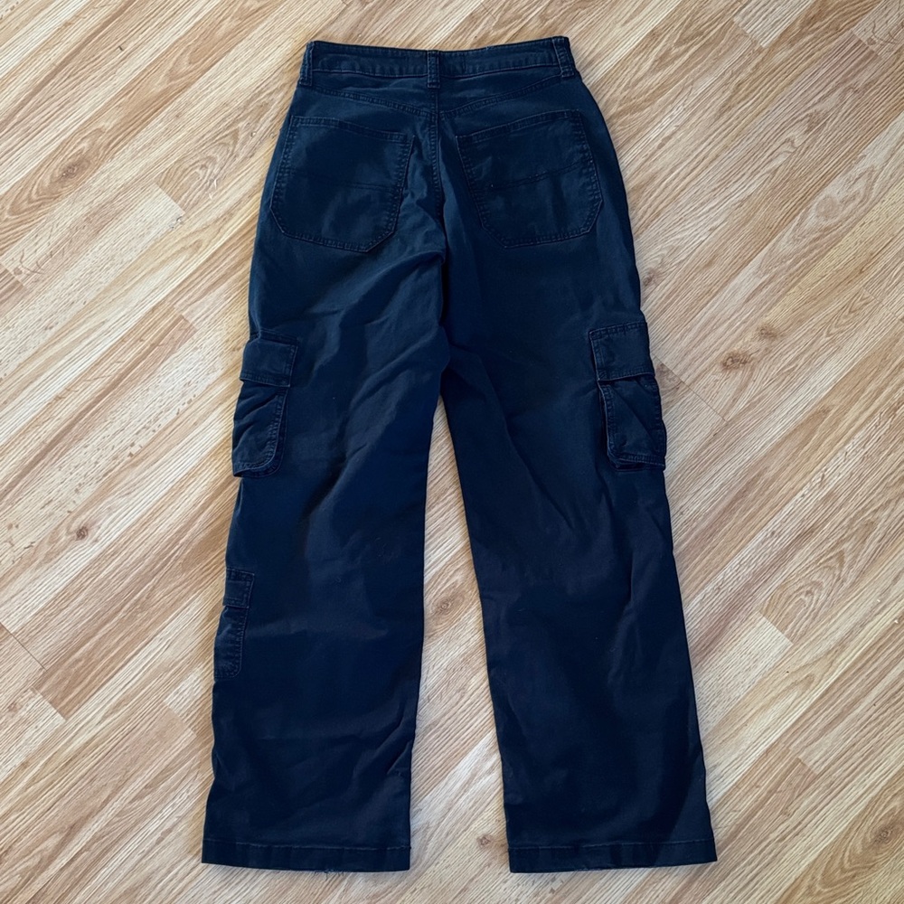 Hollister Ultra High Rise Baggy Cargo Pants ✨ 6L - Picture 3 of 12